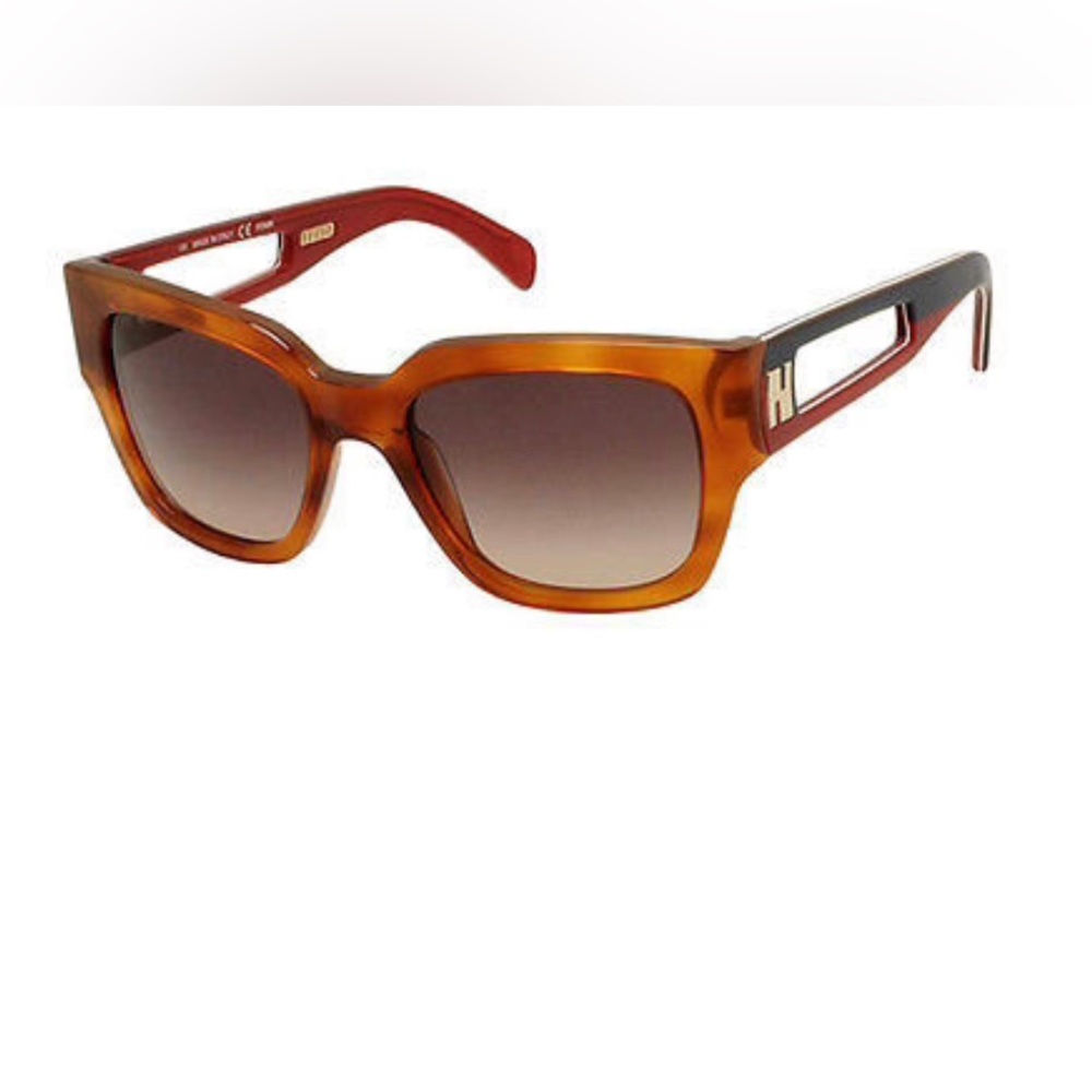 FENDI FS5276 215 BLONDE
HAVANA BROWN WAYFARER
GRADIENT SUNGLASSES